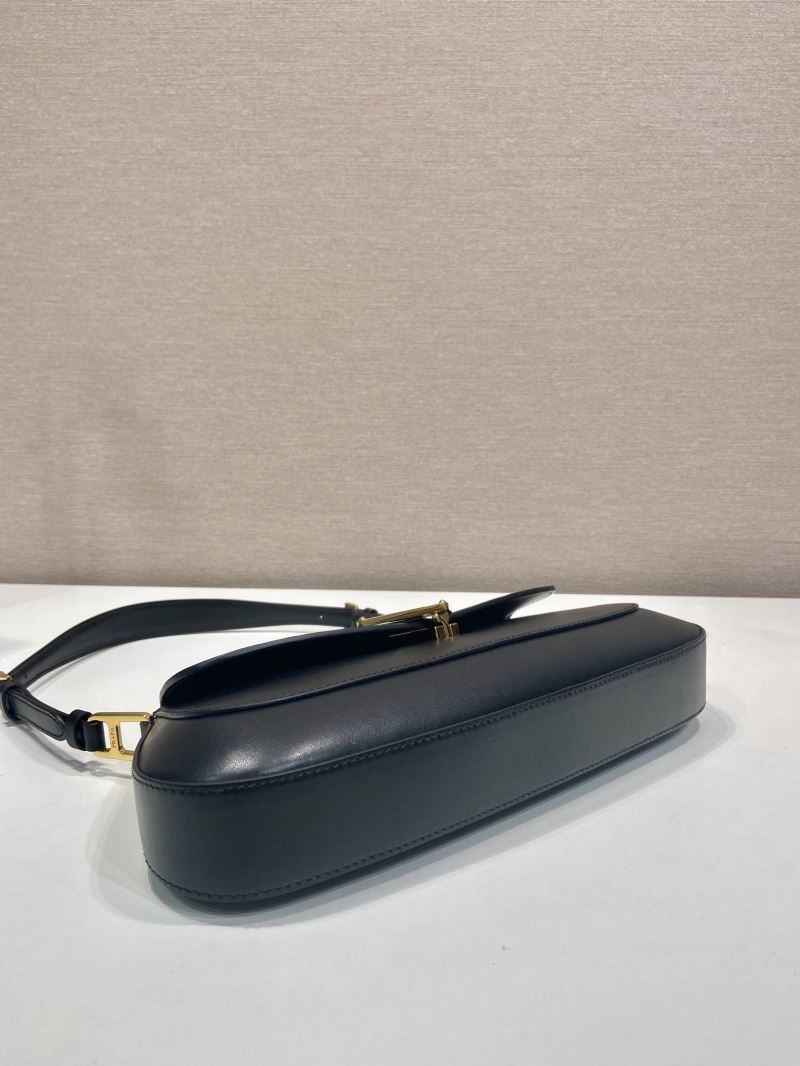Pra*a hobo bags